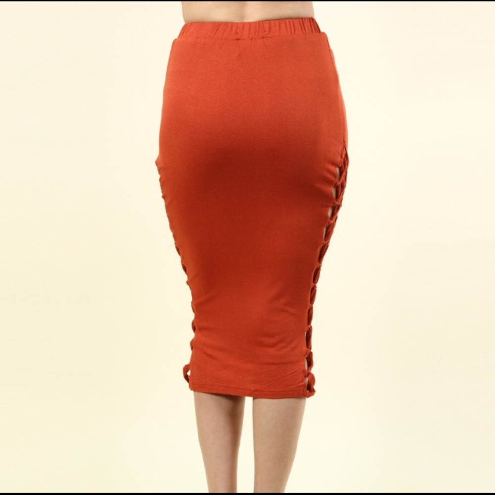 Orange skirt - Picture 4 of 4
